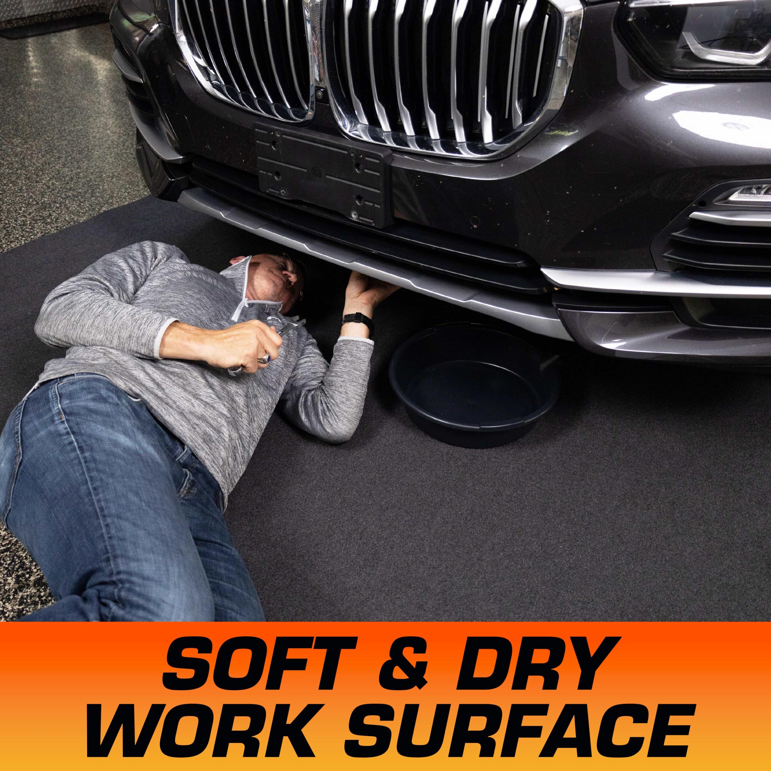 https://drymate.com/wp-content/uploads/2020/01/4-Armor-All-Oil-Spill-Mat-absrobent-drip-floor-surface-garage-protection-pad-waterproof-reusable-durable-maintenance-scaled.jpg